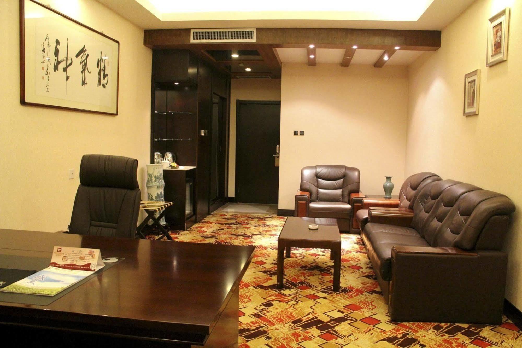 Jingzhou International Hotel Shijiazhuang Exterior photo